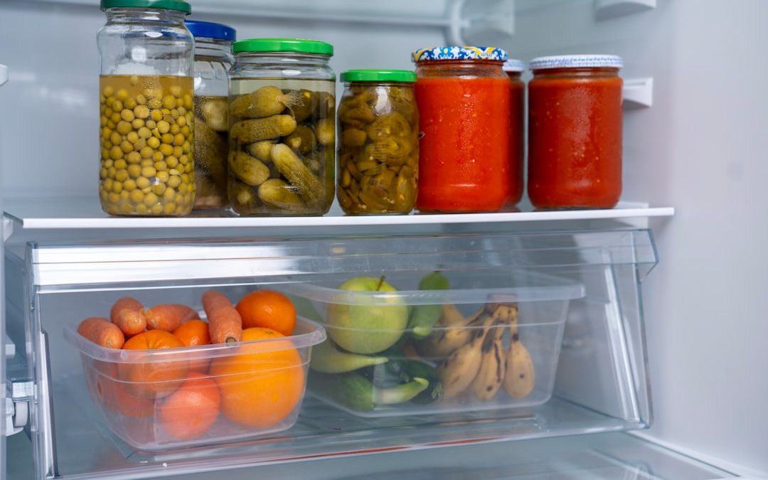Photo absorption refrigerator